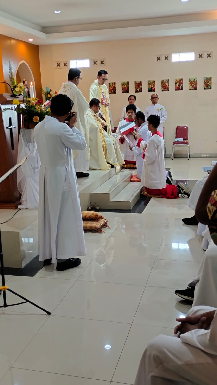 Perayaan Ekaristi Pengikraran Kaul Religius Msf Provinsi Kalimantan Di