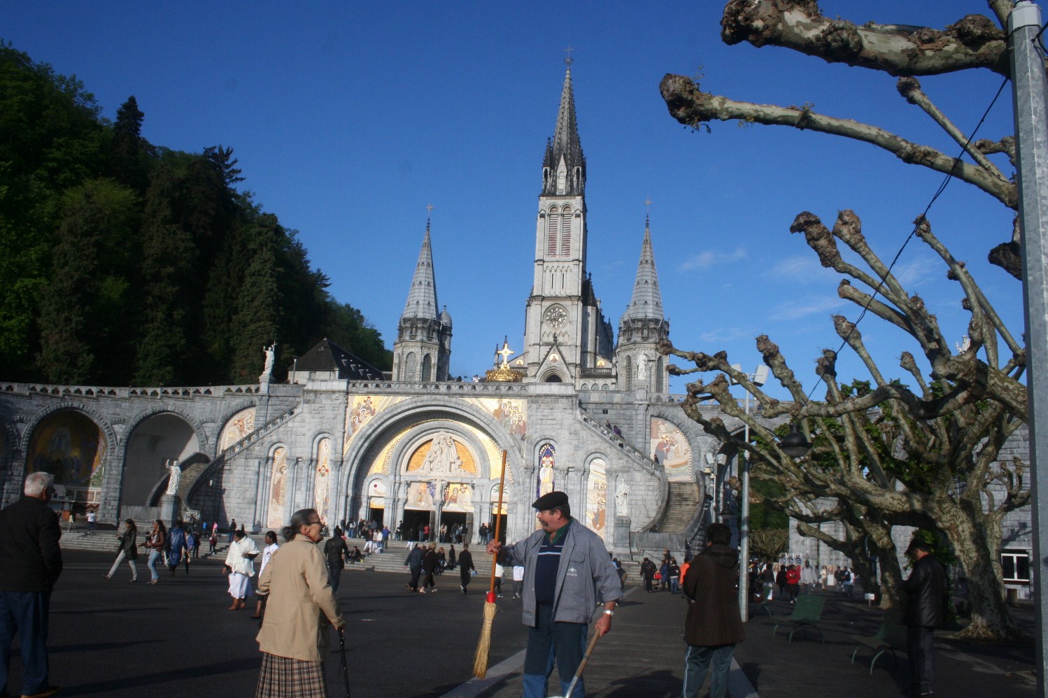 Lourdes