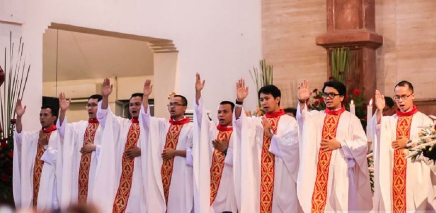 Tahbisan Delapan Imam Jesuit Baru Kenali Profilnya Dan Doa Ignatian