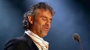 Tak Banyak yang Tahu, Andrea Bocelli Punya 2 Putra yang Gantengnya Mirip  Pangeran Arab! - TribunStyle.com